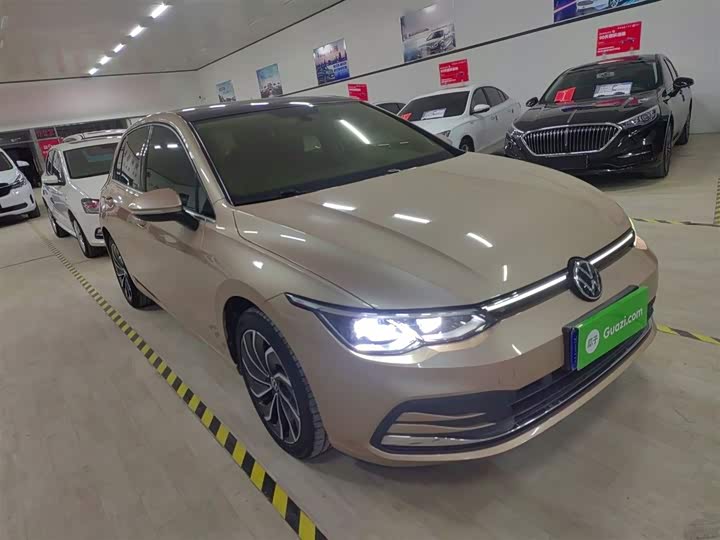 Фото 4 - Volkswagen Golf