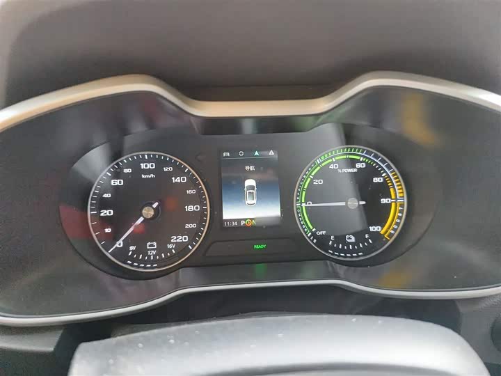 Фото 4 - MG Motor EZS