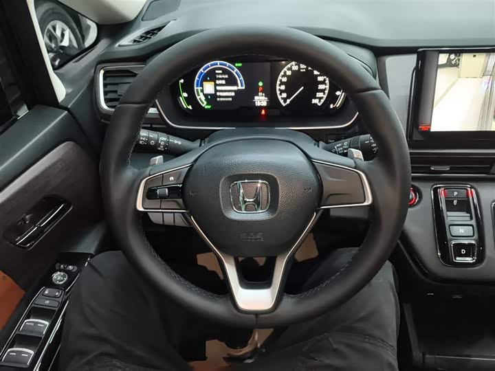 Фото 3 - Honda Odyssey