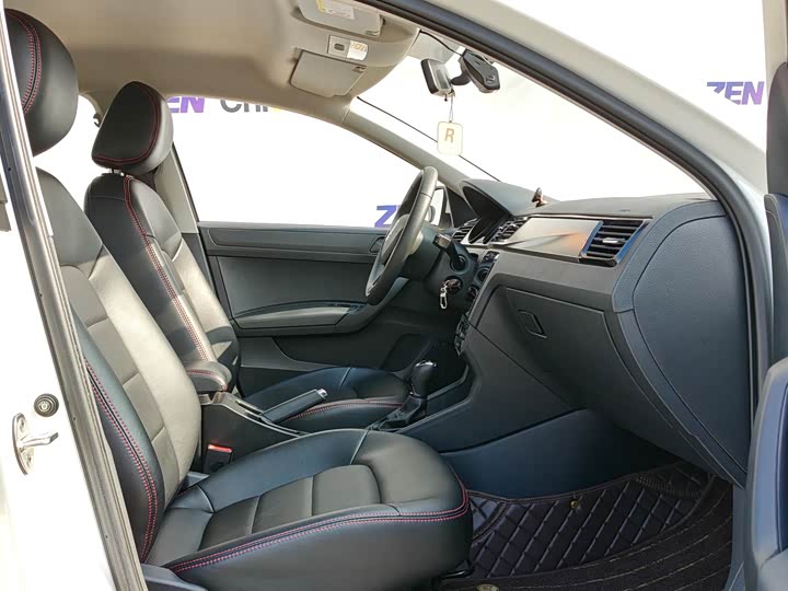 Фото 6 - Skoda Rapid