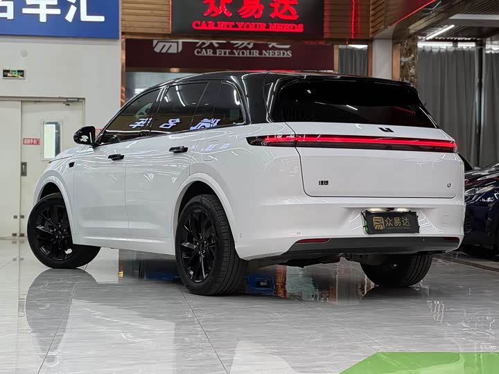 Фото 5 - LiXiang L7