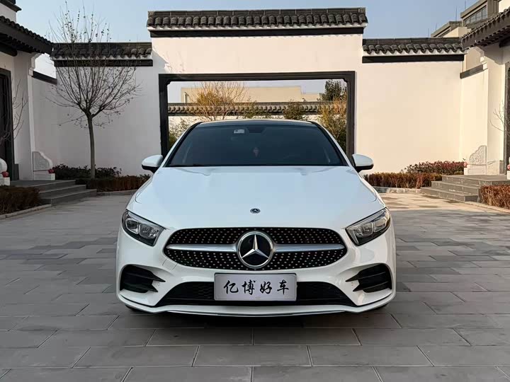 Фото 2 - Mercedes-Benz A-Class