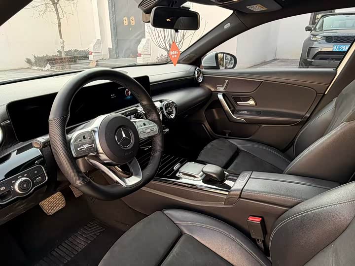 Фото 4 - Mercedes-Benz A-Class