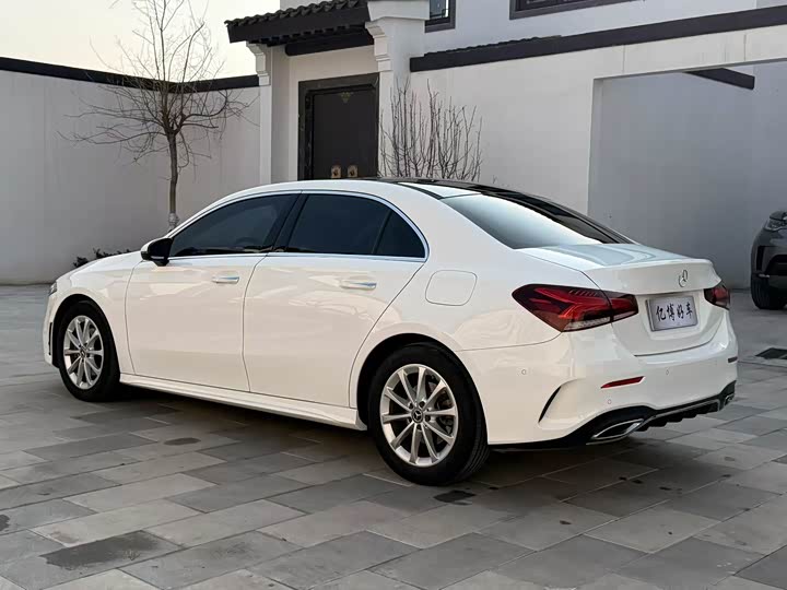 Фото 7 - Mercedes-Benz A-Class