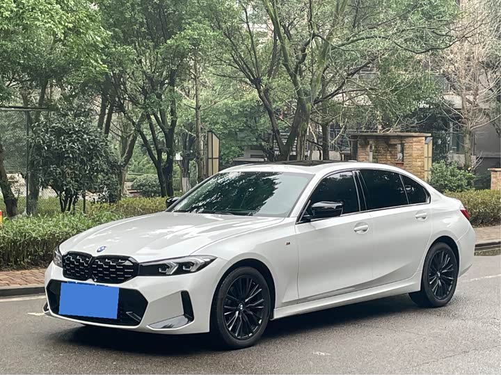 Фото 1 - BMW 3 Series