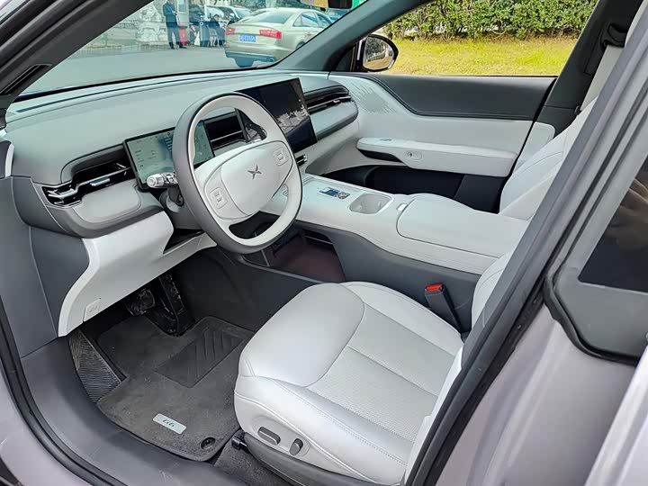 Фото 7 - XPeng G6