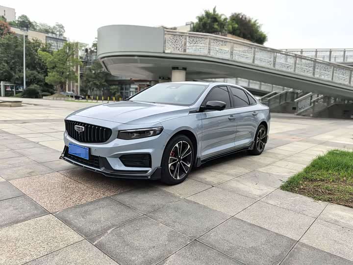 Фото 1 - Geely Preface