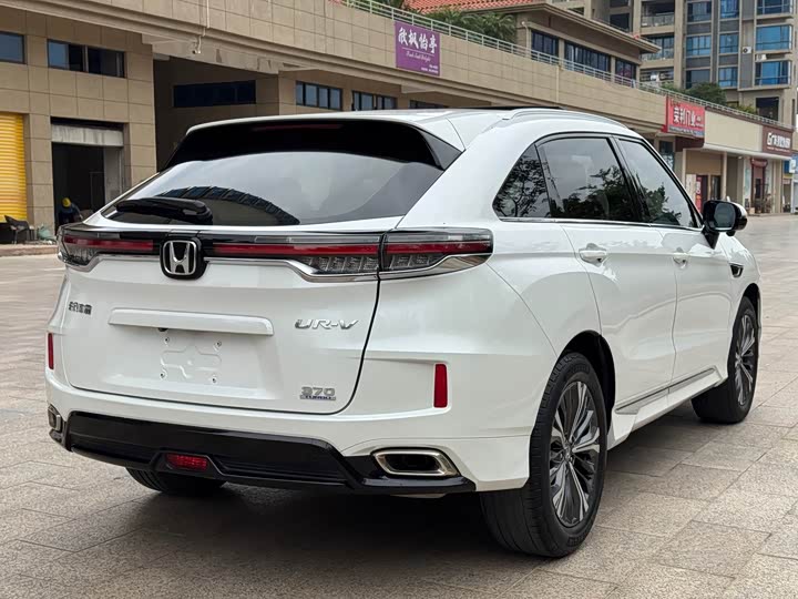 Фото 6 - Honda UR-V