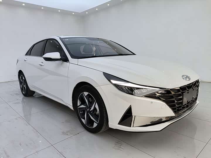 Фото 3 - Hyundai Elantra N line