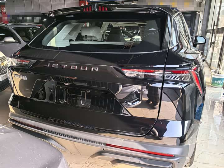 Фото 4 - Jetour Dashing