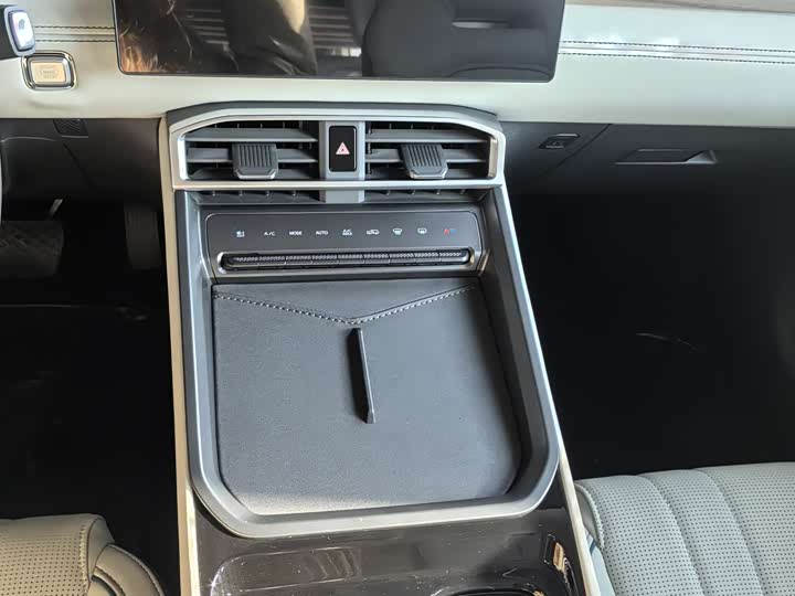 Фото 7 - Jetour Dashing