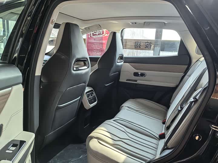 Фото 9 - Jetour Dashing