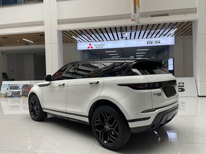 Фото 4 - Land Rover Range Rover Evoque L