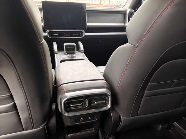 Фото 9 - Jetour T2