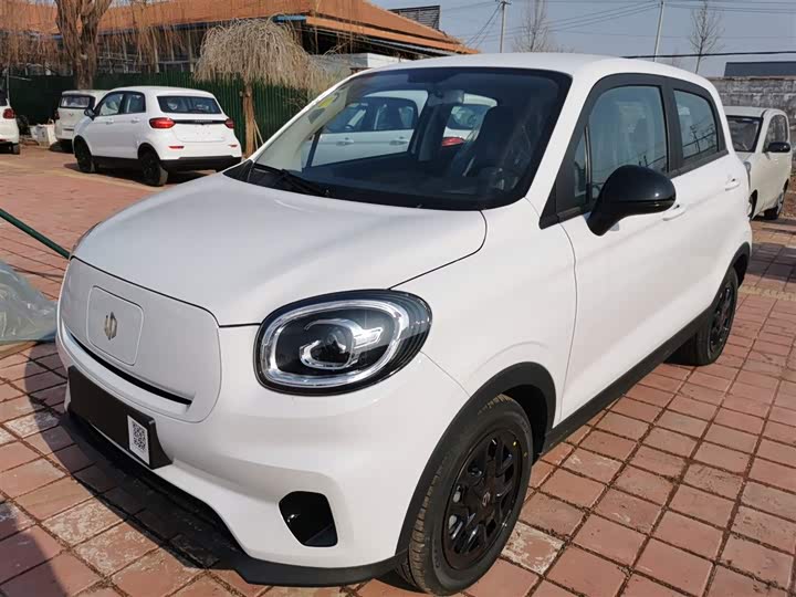 Фото 1 - Leapmotor T03