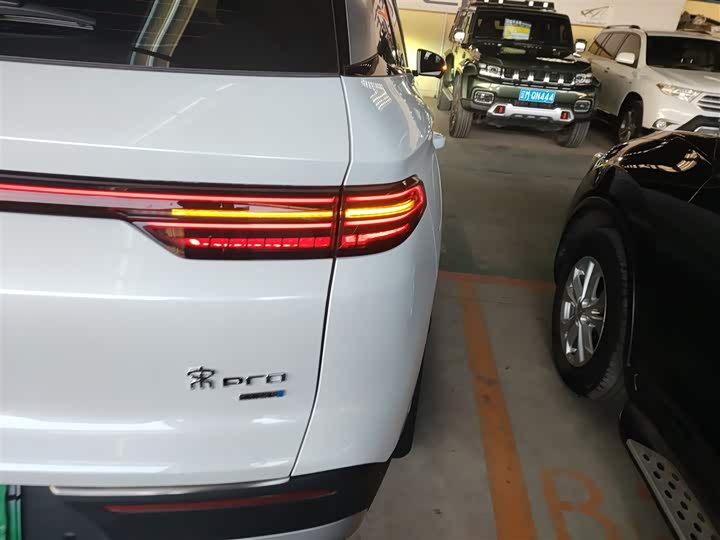 Фото 8 - BYD Song Pro Hybrid