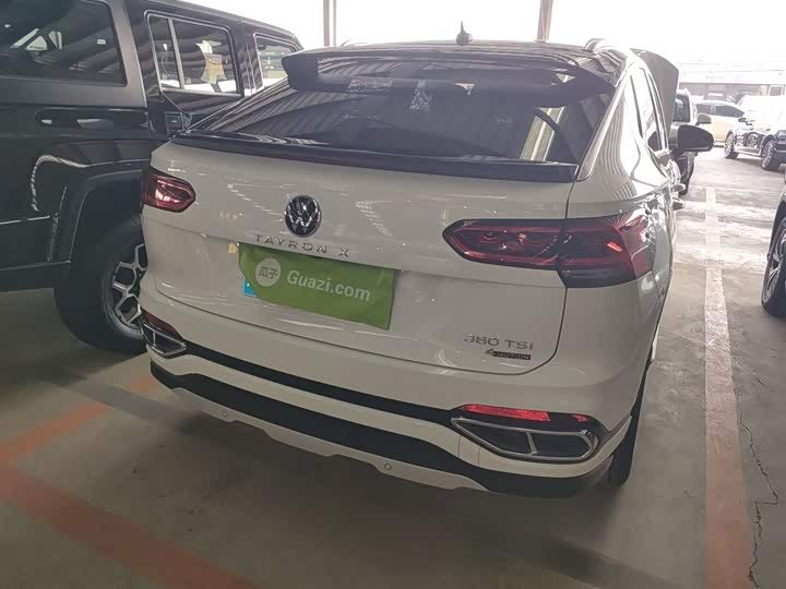 Фото 7 - Volkswagen Tayron X