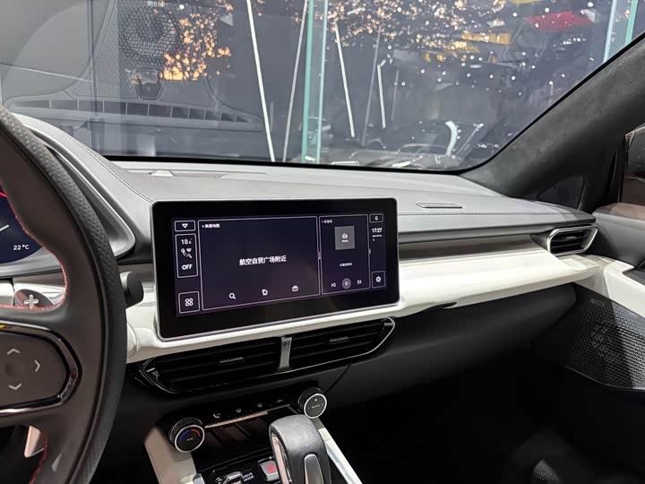 Фото 7 - Lotus Emira