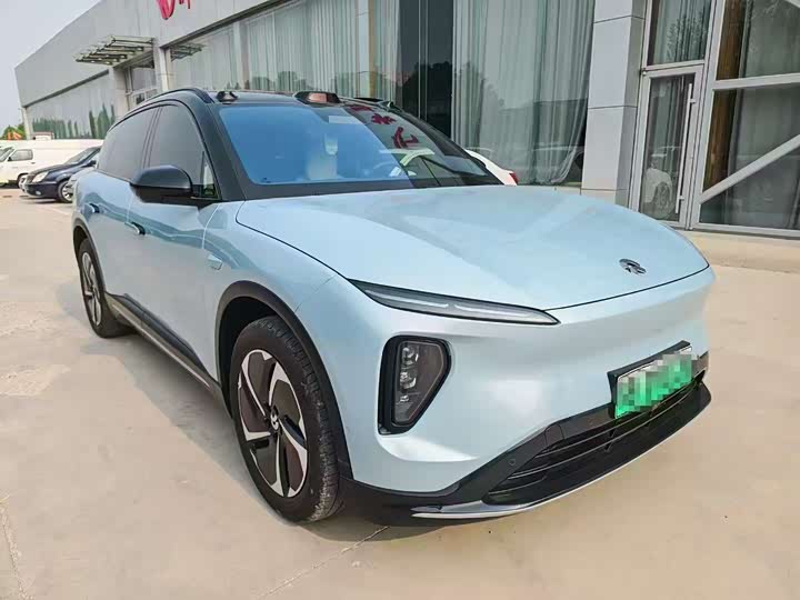 Фото 2 - Nio ES6