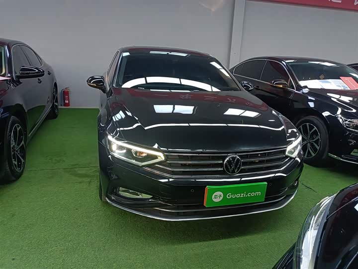 Фото 3 - Volkswagen Magotan