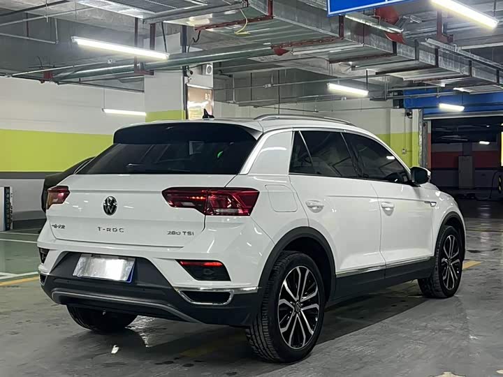 Фото 4 - Volkswagen T-Roc
