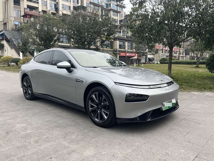 Фото 3 - XPeng P7