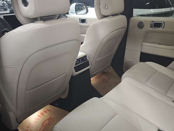 Фото 5 - LiXiang L6