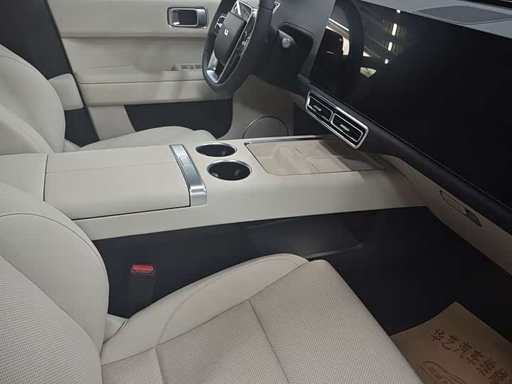 Фото 6 - LiXiang L6