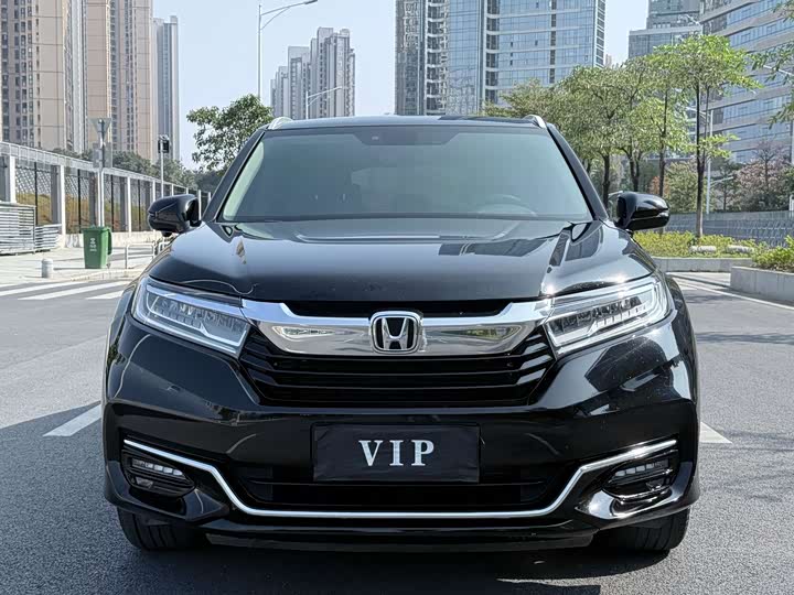 Фото 2 - Honda Avancier