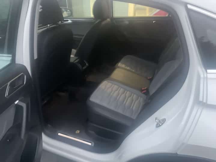 Фото 5 - Volkswagen Tiguan X