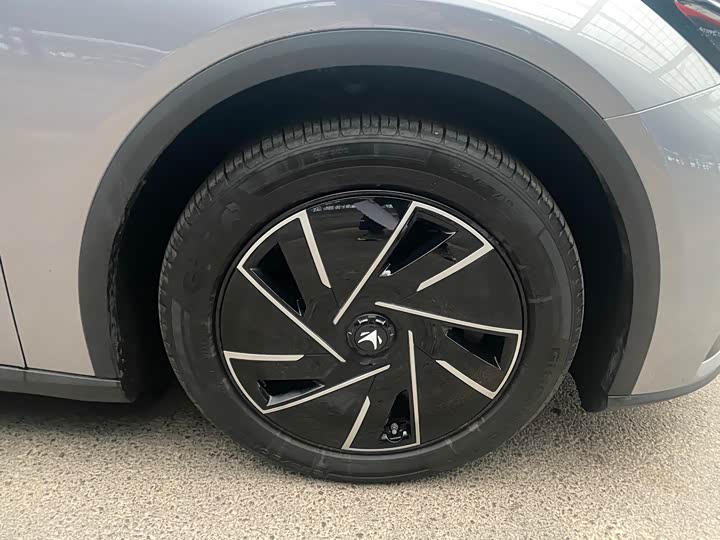 Фото 4 - BAIC Arcfox Alpha S5