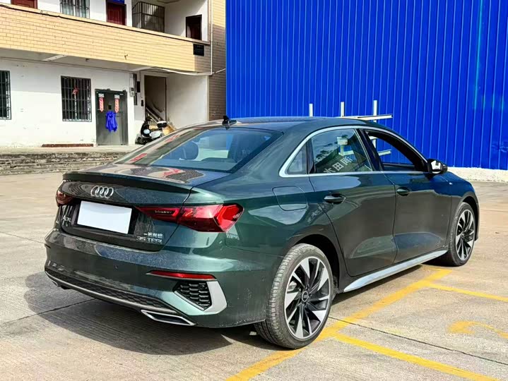 Фото 5 - Audi A3