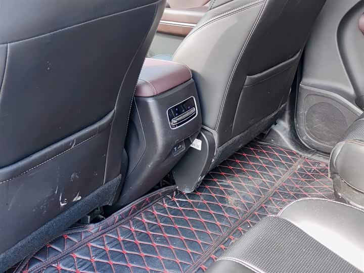 Фото 9 - GAC Trumpchi M6