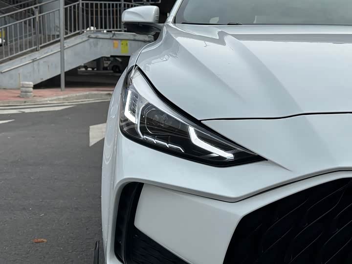 Фото 6 - MG Motor 5