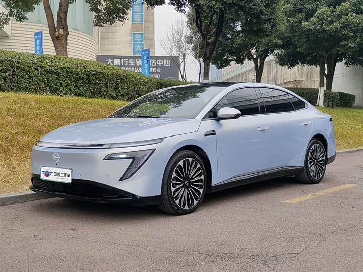 Фото 1 - Nissan N7