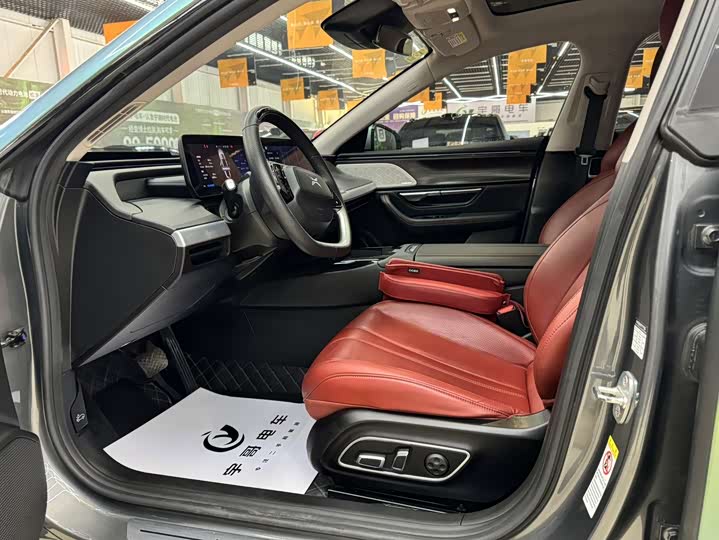 Фото 4 - XPeng P7