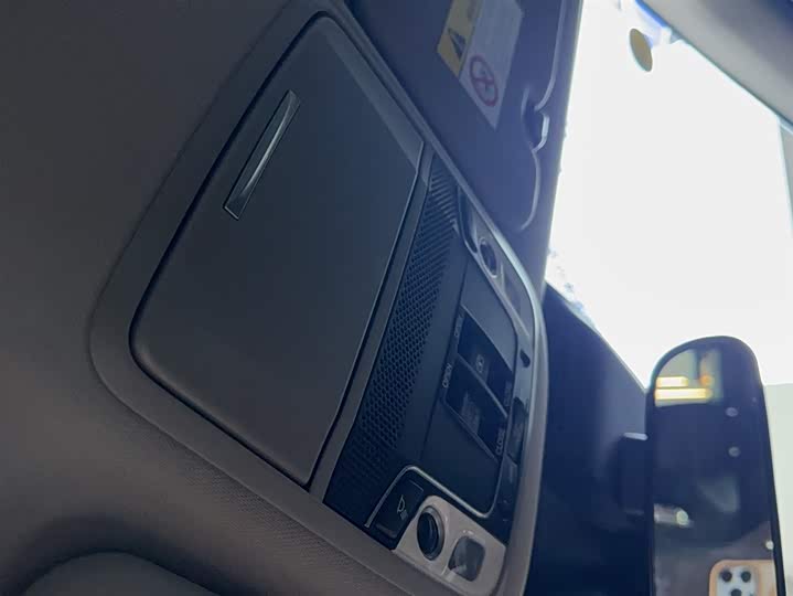 Фото 5 - Honda Breeze