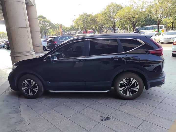 Фото 5 - Honda CR-V