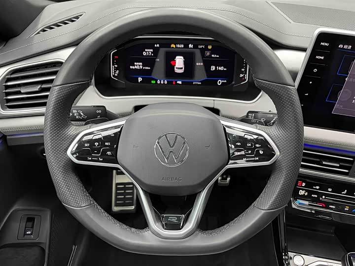 Фото 3 - Volkswagen Tayron