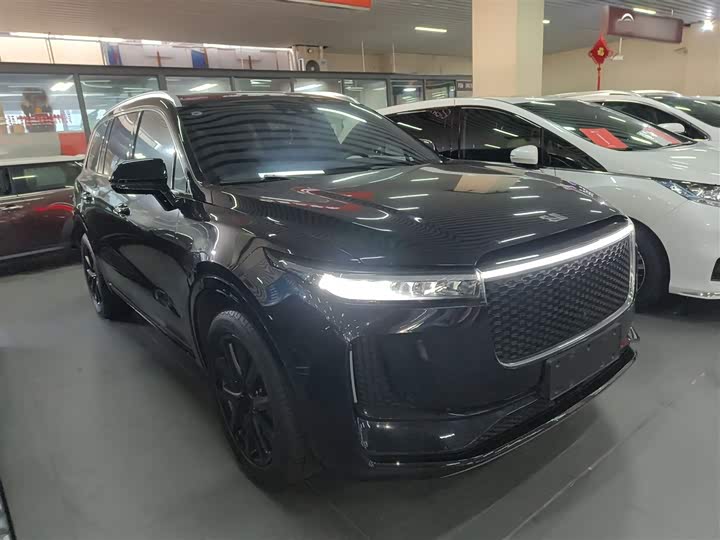 Фото 4 - LiXiang One