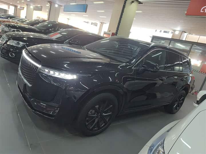 Фото 5 - LiXiang One