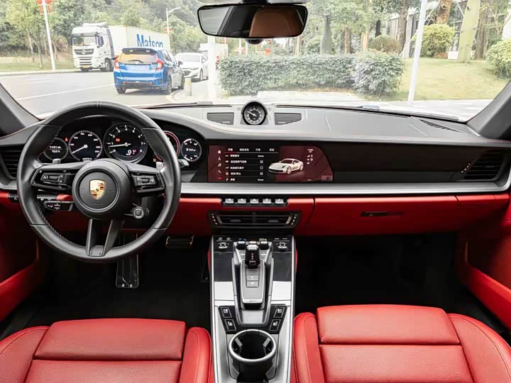 Фото 5 - Porsche 911