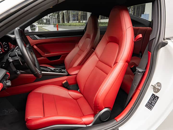 Фото 7 - Porsche 911