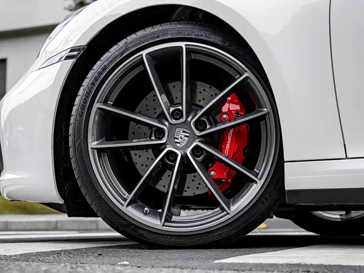 Фото 9 - Porsche 911