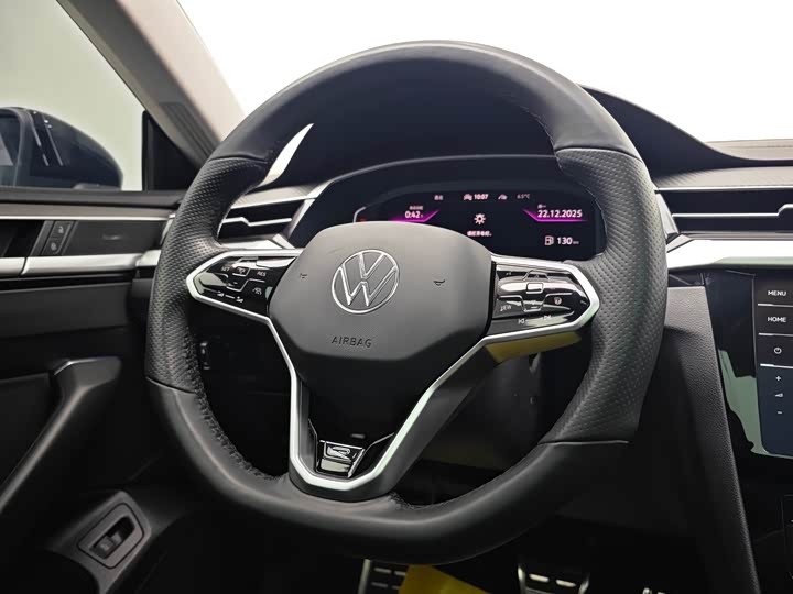 Фото 9 - Volkswagen CC