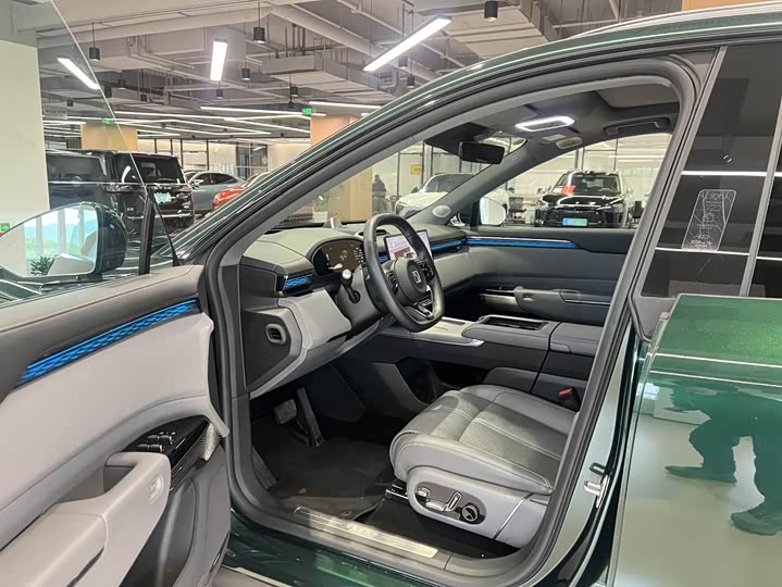 Фото 7 - Zeekr 7X