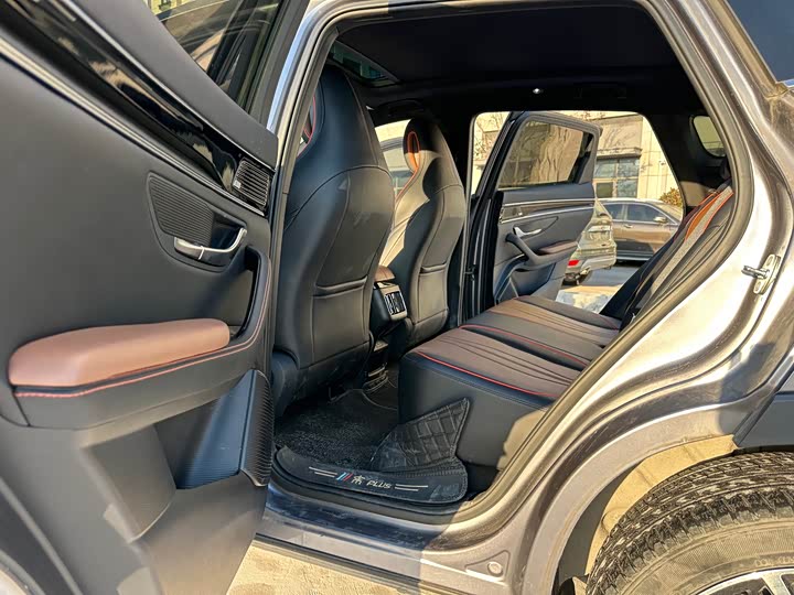 Фото 9 - BYD Song Plus