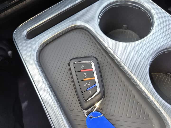 Фото 9 - GAC Aion Y