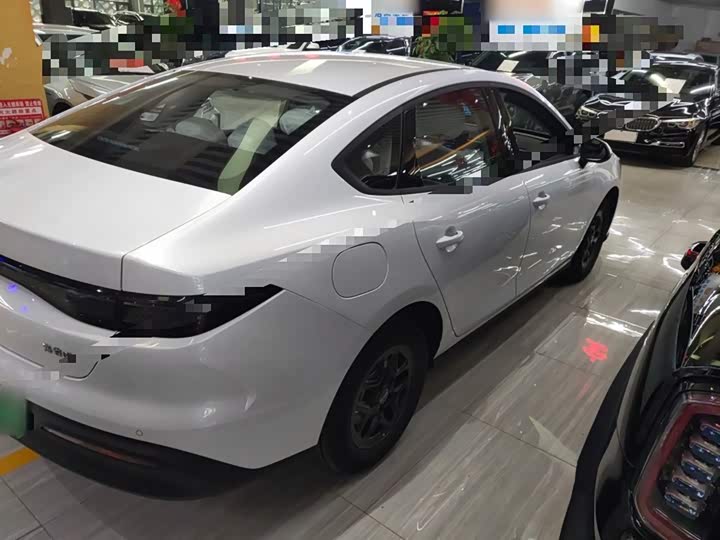 Фото 7 - BYD Seal 05 DM-i Hybrid