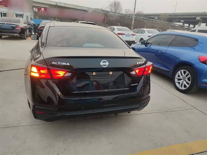 Фото 6 - Nissan Teana